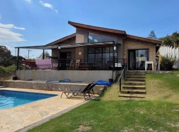 001.jpg · Casa para Venda em Atibaia/SP - 3 Dorm. 178 m2 Área Útil