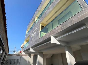 vbkpye2ytiwm2rhn2nkmjy3_md · Sobrado em condomínio 02 dormitórios caiçara
