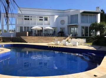 f00f9384f32b3763de96880a7c24d7f111b848e8 · Santa Felicidade, Mansão | 622m² | Terreno 2.151m² | 5 Quartos | Suíte Master de 100m²
