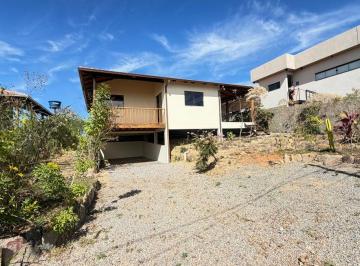 Casa de 2 quartos, Alto Paraíso de Goiás · Casa na Chapada com vista panorâmica — ACEITRO TROCAS POR IMÓVEL EM BRASÍLIA