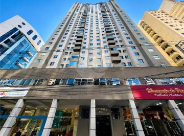 Apartamento de 2 quartos, Curitiba · APARTAMENTO MOBILIADO NO CHAMPAGNAT | 2 QUARTOS | 1 VAGA