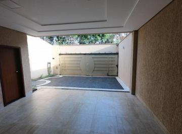 Casa de 3 quartos, Franco da Rocha · Sobrado á venda em Franco da Rocha bem localizado