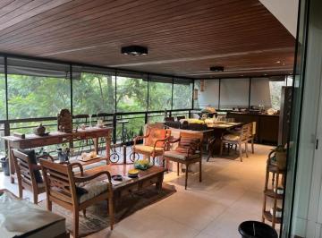 Casa de 3 quartos, São Paulo · Casa de 200 m² com 3 quartos à venda em Moema