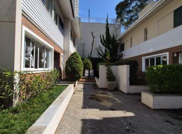 Casa de 4 quartos, São Paulo · Casa de 230 m² com 4 quartos à venda em Vila Andrade
