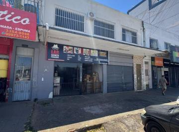Comercial , Taguatinga · Prédio comercial com lojas e apartamentos venda