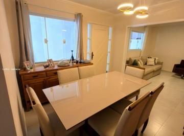 Casa de 2 quartos, Mogi das Cruzes · Casa 2 Dormitórios com Suíte, Churrasqueira e 2 Vagas – Vila da Prata