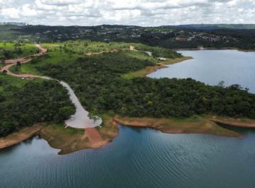 Terreno · 1000m² · à Venda - Condomínio Aquários | Lago Corumbá IV, Alexânia - GO