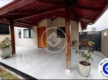 Casa · 186m² · 3 Quartos · 2 Vagas · Casa 3 Quartos para Venda no Sítio de Recreio Ipê - Goiânia