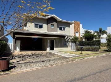 Casa · 262m² · 4 Quartos · 2 Vagas · Casa de Condomínio para venda em Condomínio Vila Real de 261.56m² com 4 Quartos, 1 Suite e 2 Garagen