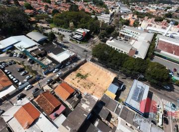 Terreno · 896m² · 1 Vaga · Terreno de Esquina à Venda – 895,50 m² | Estrada da Boiada – Vinhedo/SP