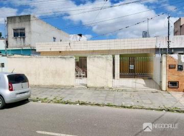 6e89a8a1da8adb6a93aa8304f99491bf3396a5e4 · Casa com 3 dormitórios à venda, 250 m² por R$ 800.000,00 - Catolé - Campina Grande/PB
