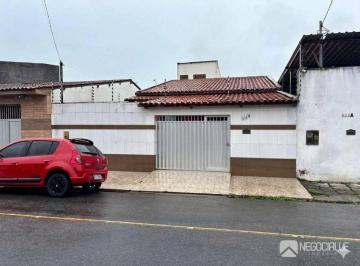39654cfb2fff038f9b34bfdfdc72a1bcbe741ed4 · Casa com 3 dormitórios à venda, 104 m² por R$ 350.000,00 - Monte Castelo - Campina Grande/PB