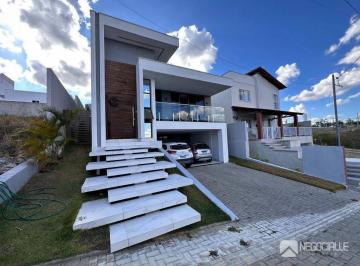 3223fe844d33d050192b9fc2ee9ed66cbaf6b6d3 · Casa com 4 dormitórios à venda, 223 m² por R$ 1.590.000,00 - Itararé - Campina Grande/PB