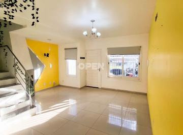 Casa · 2 Quartos · Casa à venda - em São José