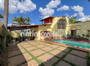Área externa · Casa de 3 quartos à venda no Santa Amélia!