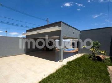 Foto 1 · Casa de 143 m² com piscina aquecida e área gourmet no Parque Laguna II