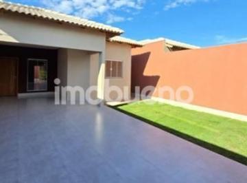 Foto 1 · Casa de 106 m² com 1 suíte ampla e quintal gramado no Parque da Colina II