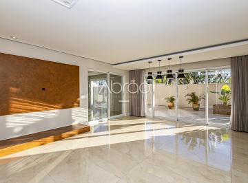Casa · 441m² · 4 Quartos · 3 Vagas · Casa Triplex com 4 suítes para alugar no Sa