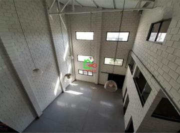 Comercial · 326m² · Galpão / Depósito / Armazém para alugar em Vista Alegre de 326.00m²