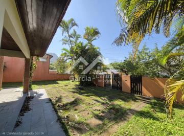 Casa · 232m² · 3 Quartos · 4 Vagas · Casa no bairro Guaraú em Peruíbe