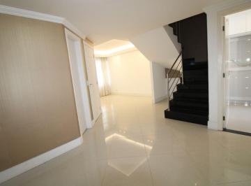 Casa en Aluguel de 3 quartos Boa Vista · PRIMEIRA LOCAÇÃO SOBRADO TRIPLEX IMPECÁVEL NO BOA VISTA COM 3 DORMITORIOS E 3 VAGAS.