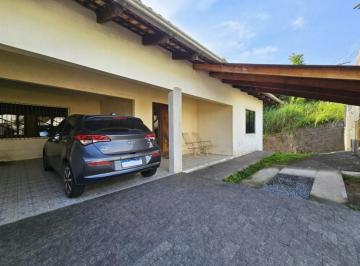 Casa de 3 quartos, Blumenau · Residência em Blumenau - SC