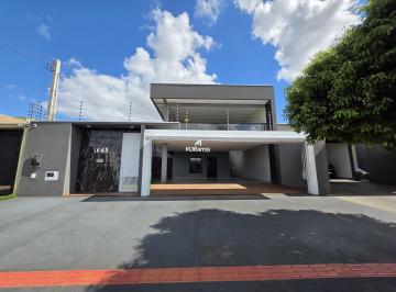 Casa · 254m² · 3 Quartos · 3 Vagas · Excelente casa à venda no Bairro Santa Fé em Dourados MS