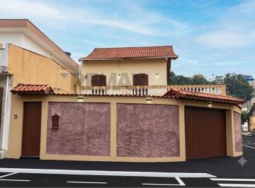 Casa · 200m² · 3 Quartos · 8 Vagas · Sobrado de Esquina- 8 vagas - em Jardim Paulista, Guarulhos