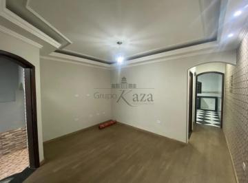 Casa · 132m² · 3 Quartos · 4 Vagas · Oportunidade - Casa Sobrado - Jardim Santa Luzia - 3 Dormitórios - 262m² - Estuda permuta