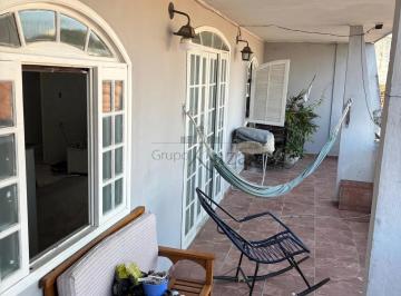 Casa · 260m² · 4 Quartos · 5 Vagas · Oportunidade - Casa - Jardim Vale do Sol - 4 Dormitórios - 126m²