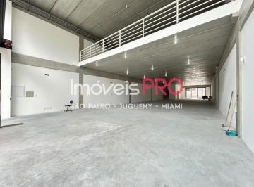 Comercial · 750m² · 4 Vagas · Loja comercial com 750m² e 4 vagas, próximo do metrô e aeroporto.