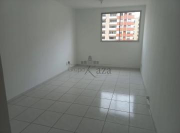 Apartamento · 60m² · 3 Quartos · 1 Vaga · Apartamento - Residencial Vivian - Vila Adyanna - 3 Dormitórios - 60m².