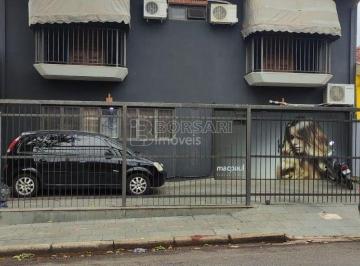 Casa · 220m² · 3 Quartos · 4 Vagas · Casa Padrão em Araraquara