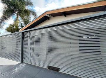 img0 · Casa com 3 Quarto(s) e 1 banheiro(s) para Alugar, 100 m² por R$ 2530 / Mês