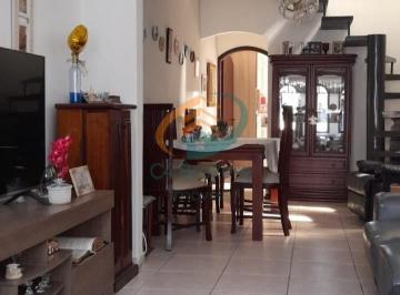 Casa · 190m² · 3 Quartos · 4 Vagas · Sobrado em Cidade Jardim Cumbica - Guarulhos