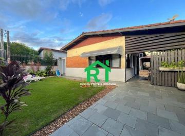 beae83a932e01047f35c78b77c31bab42d84d8d1 · Casa à beira mar com 3 quartos (2 suítes), 3 vagas e lazer à venda em Enseada, Guarujá