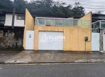 e82c2888acfdb5be0c88cbf6728bd47af1a9f702 · Casa com 3 dormitórios à venda, 165 m² por R$ 640.000,00 - Serra Grande - Niterói/RJ