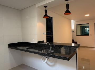 Casa · 62m² · 2 Quartos · 1 Vaga · Casa de Condomínio 2 dorms 2 suítes no Maracanã - Financia!