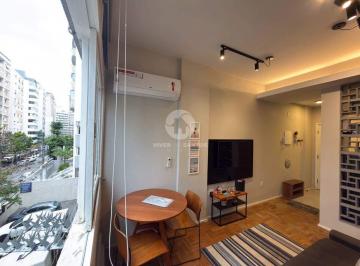 Apartamento · 35m² · 1 Quarto · 1 Vaga · Sala Living Mobiliado e Reformado, 1 Dormitório, a 1 Quadra da Praia – Santos/SP