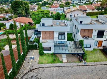 Casa · 200m² · 3 Quartos · 2 Vagas · casa a venda em Condomínio fechado na Vila Giglio em Atibaia