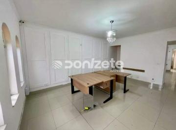 Casa · 2m² · 3 Quartos · 2 Vagas · Sobrado Comercial para locação no Bairro Jardim com 198 m, Santo André