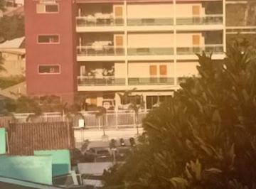 27f8314091f839ab7f3150818cf7878cc4c61968 · Flamengo, Casa tipo Apto. 2 qtos, ( segundo pavimento)