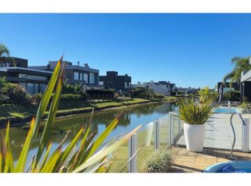 Casa · 245m² · 3 Quartos · 2 Vagas · RDMDCR 1173 Casa 610491019-2 - RDMDCR 1173 Casa 610491019-2