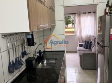 Apartamento · 46m² · 2 Quartos · 2 Vagas · Condomínio Sylvia Matta - APARTAMENTO TÉRREO COM AMBIENTES PLANEJADOS E GARAGEM COBERTA