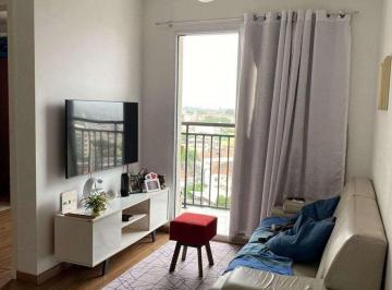Apartamento · 49m² · 2 Quartos · 1 Vaga · Apartamento 2 quartos com varanda e vaga a minutos Maracanã e Centro