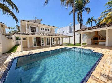 Casa · 341m² · 3 Quartos · 4 Vagas · Condomínio Villaggio Capriccio - Casa com 3 suítes e piscina à venda no Villaggio Capriccio – Louvei