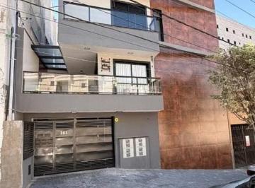 Foto 1 · Sobrado em condomínio com 2 quartos sendo 2 suítes, 1 vaga à venda, 100 m² por R$ 580.000 - Vila Mat