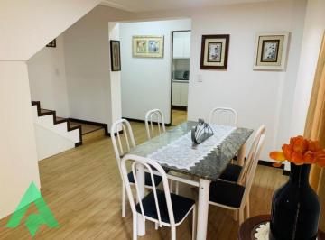 Apartamento · 184m² · 3 Quartos · 1 Vaga · Apartamento duplex mobiliado com 3 dormitórios para locação por R$ 3.900,00 - Bairro Ponta Aguda - B