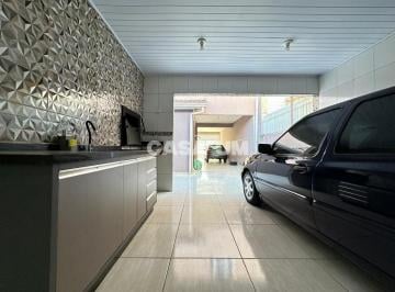 Casa · 147m² · 3 Quartos · 3 Vagas · Sobrado à venda no bairro Uberaba - Curitiba/PR