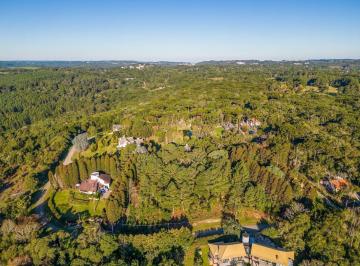 Terreno · 1198m² · Terreno com área total de 1198 metros quadrados no Golf Club em Gramado